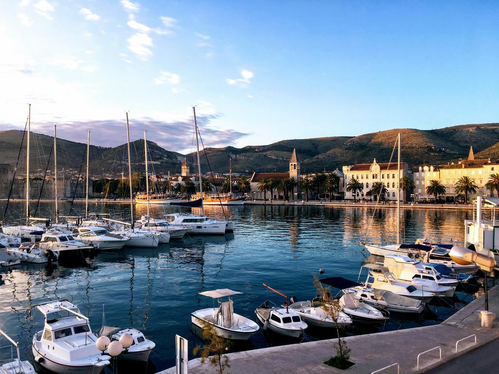 Apartments Feral Trogir Extérieur photo