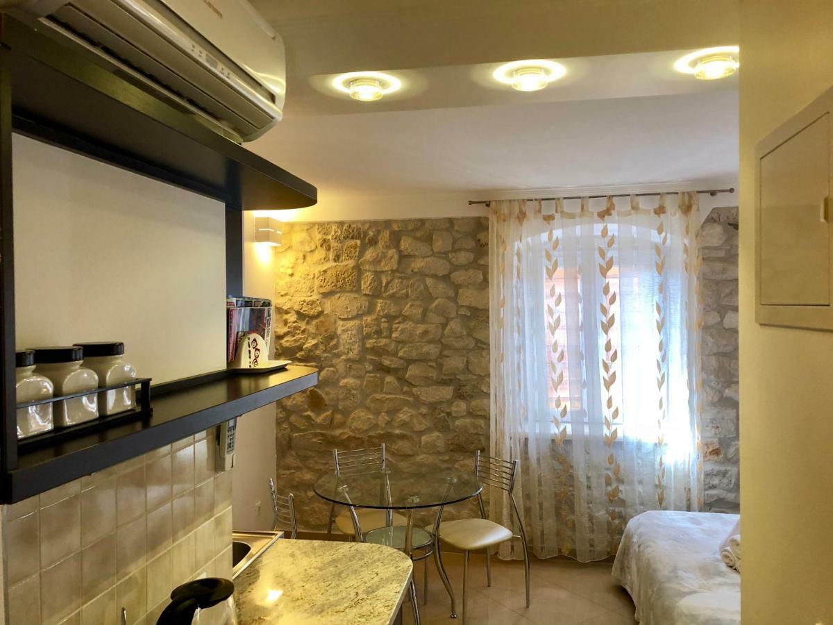 Apartments Feral Trogir Extérieur photo